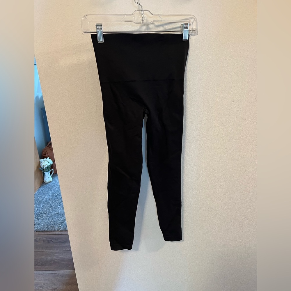 Spanx leggings with pinstripe detail